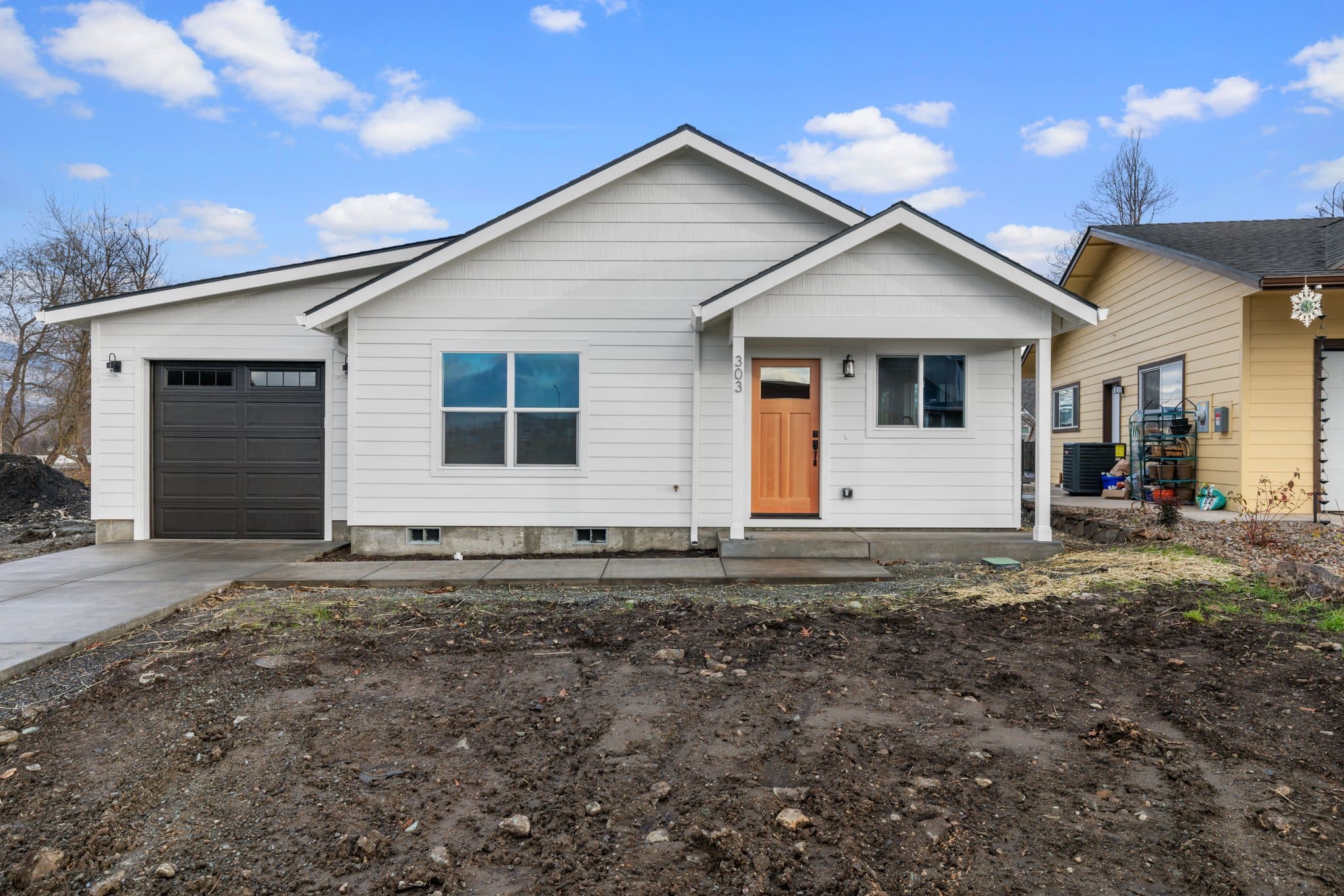 1 web or mls WCIL8861 1